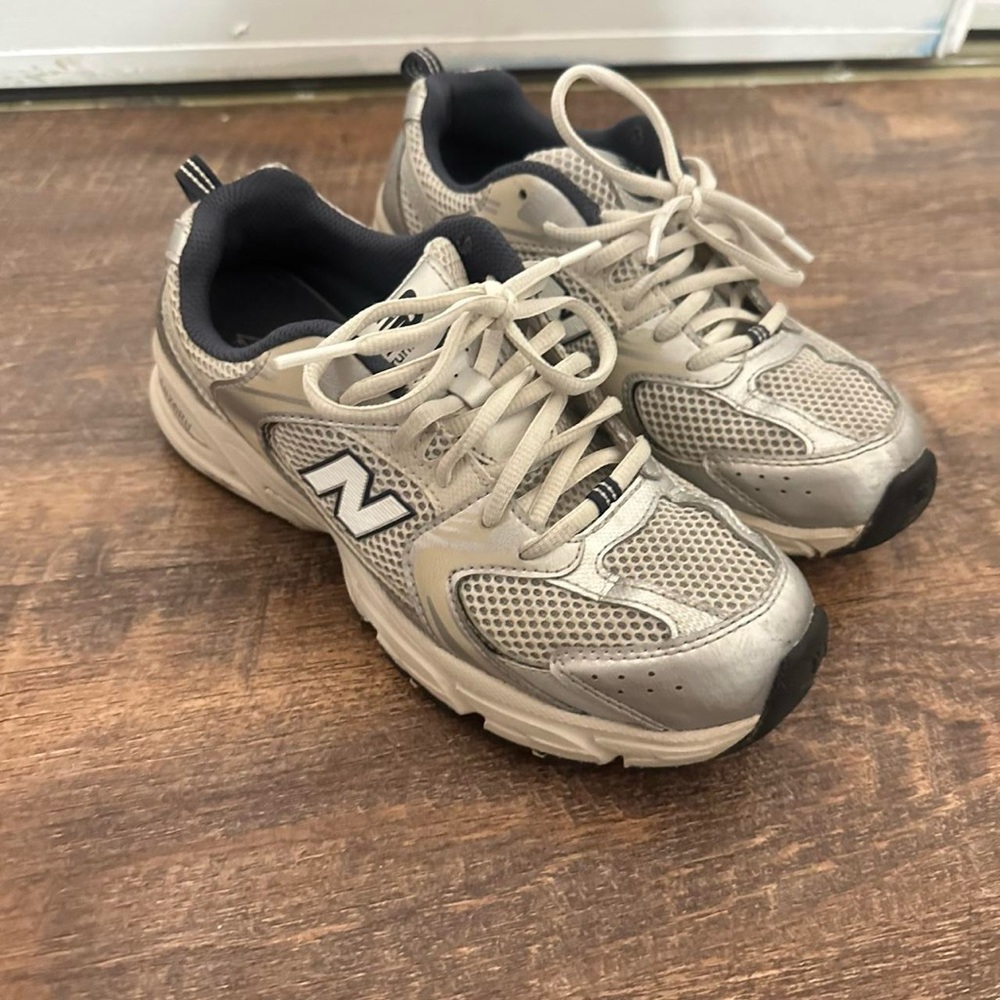 New Balance 530